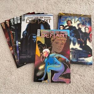 Star Trek Comic Book Defiant Collection